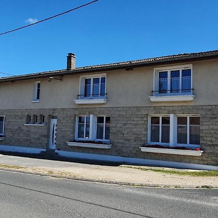 Gite Le Bois D Argonne Le Vieil-Dampierre ภายนอก รูปภาพ